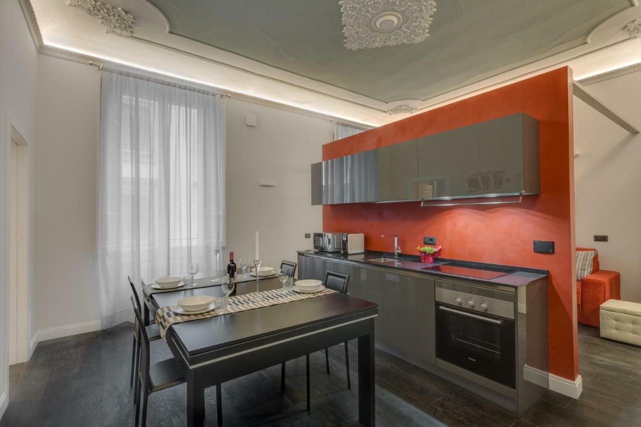 Cherubini Palace Thematic Apartment Firenze Bagian luar foto